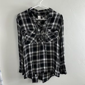 White & Black Plaid Top